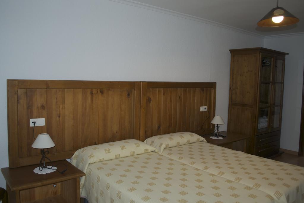 Hotel Hostal Monte Rio à Trescares Chambre photo
